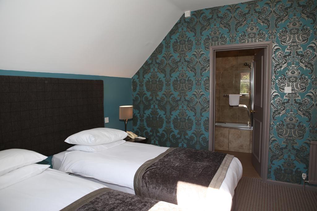 Wards Hotel & Restaurant Folkestone Room photo